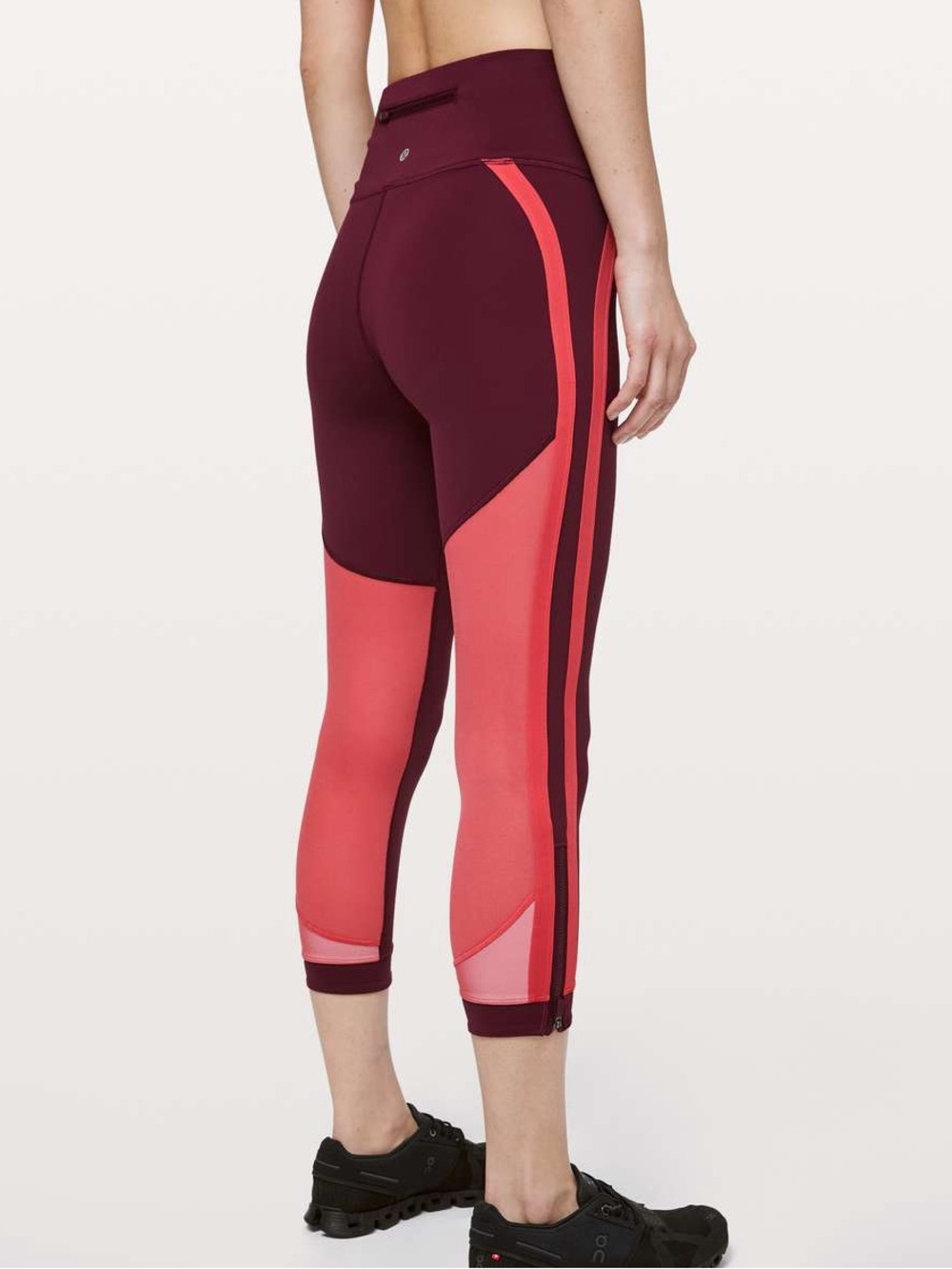LULULEMON ATHLETICA Women’s Zip the Line High-Rise Cropped Leggings